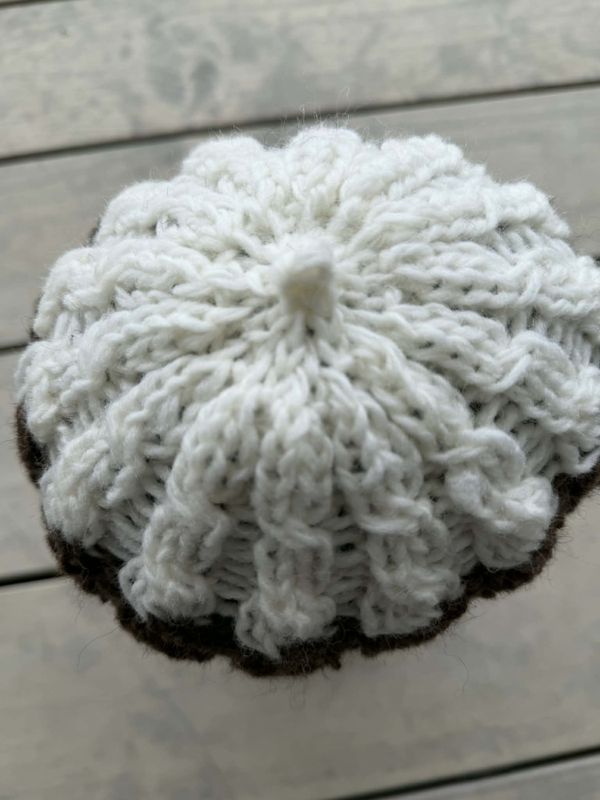 Lund-lue 2 (strikkepakke)