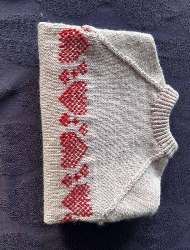 Julekorg-genser (strikkepakke)