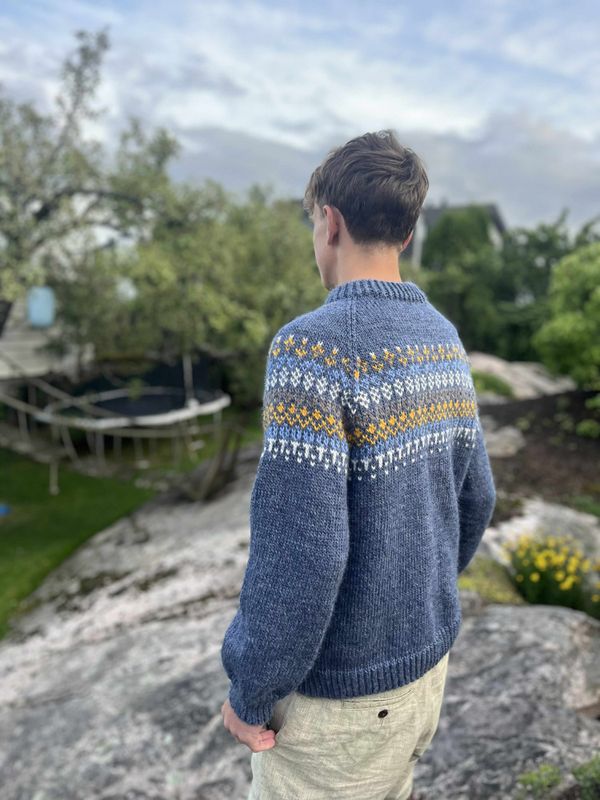 Knarvikholm sweater (pattern)