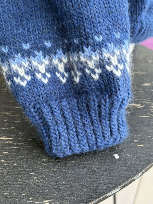 Lahelle-genser (strikkepakke)