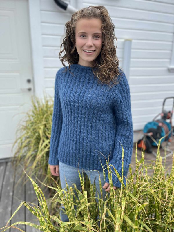 Hellefjorden sweater (pattern)