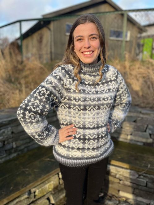 Hovedbilde Revholmen-genser (strikkepakke)