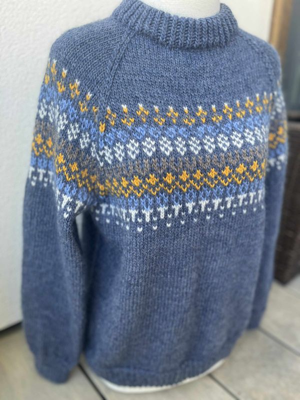 Knarvikholm sweater (pattern)